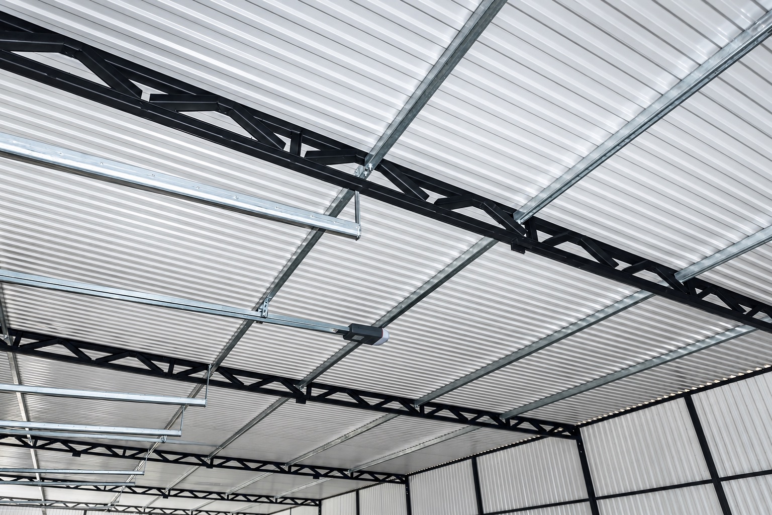 Workshops — interior structure reference-based visualisation; interior finish is independent of exterior colour